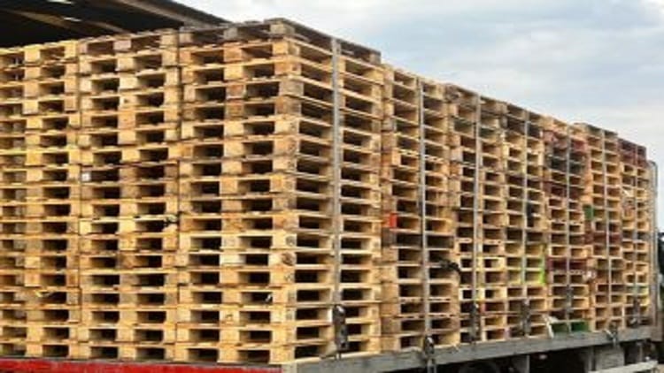 pallet recycling